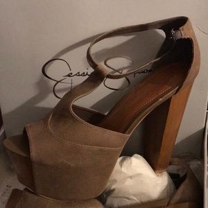 Jessica Simpson shoes